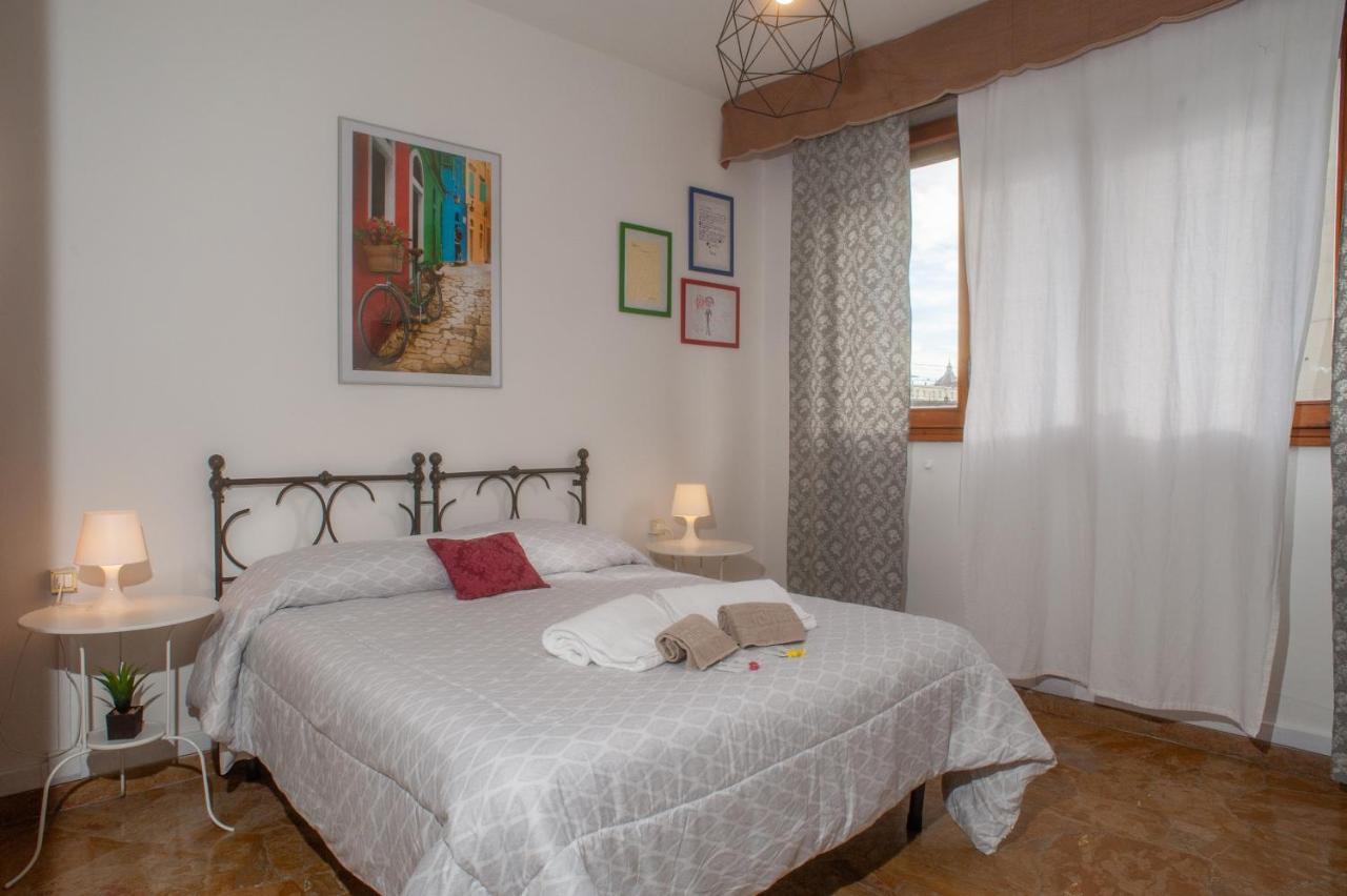 Guesthouse Amici Miei Φλωρεντία Εξωτερικό φωτογραφία
