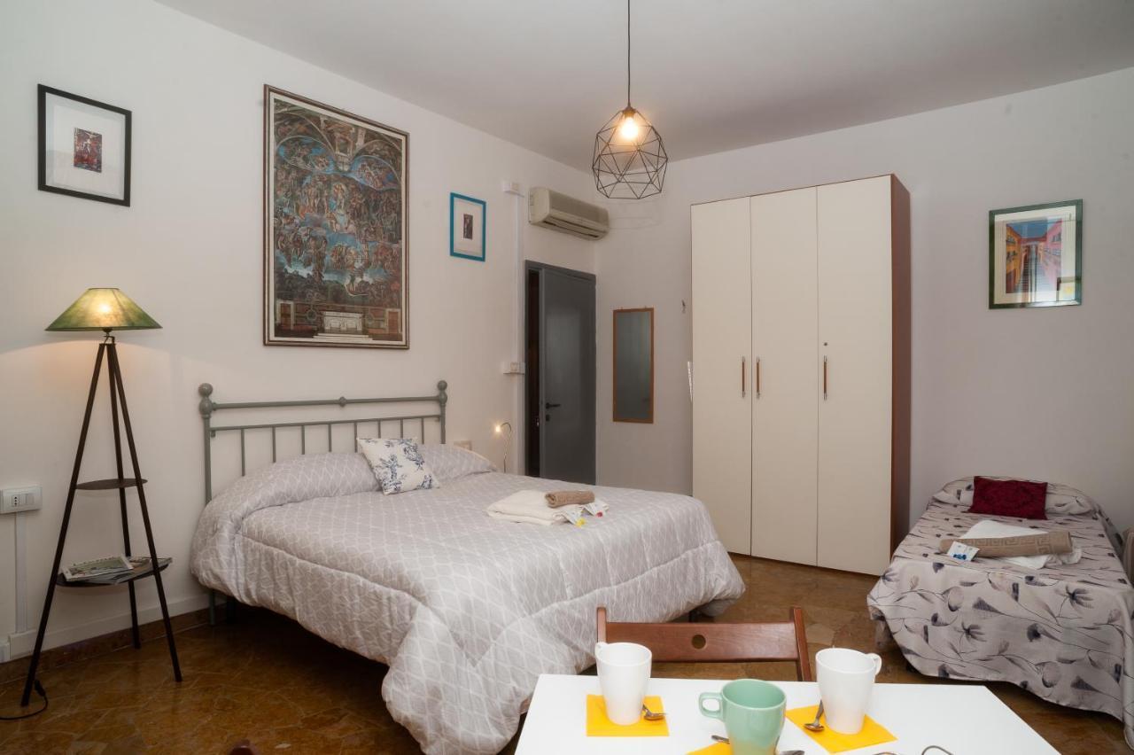 Guesthouse Amici Miei Φλωρεντία Εξωτερικό φωτογραφία