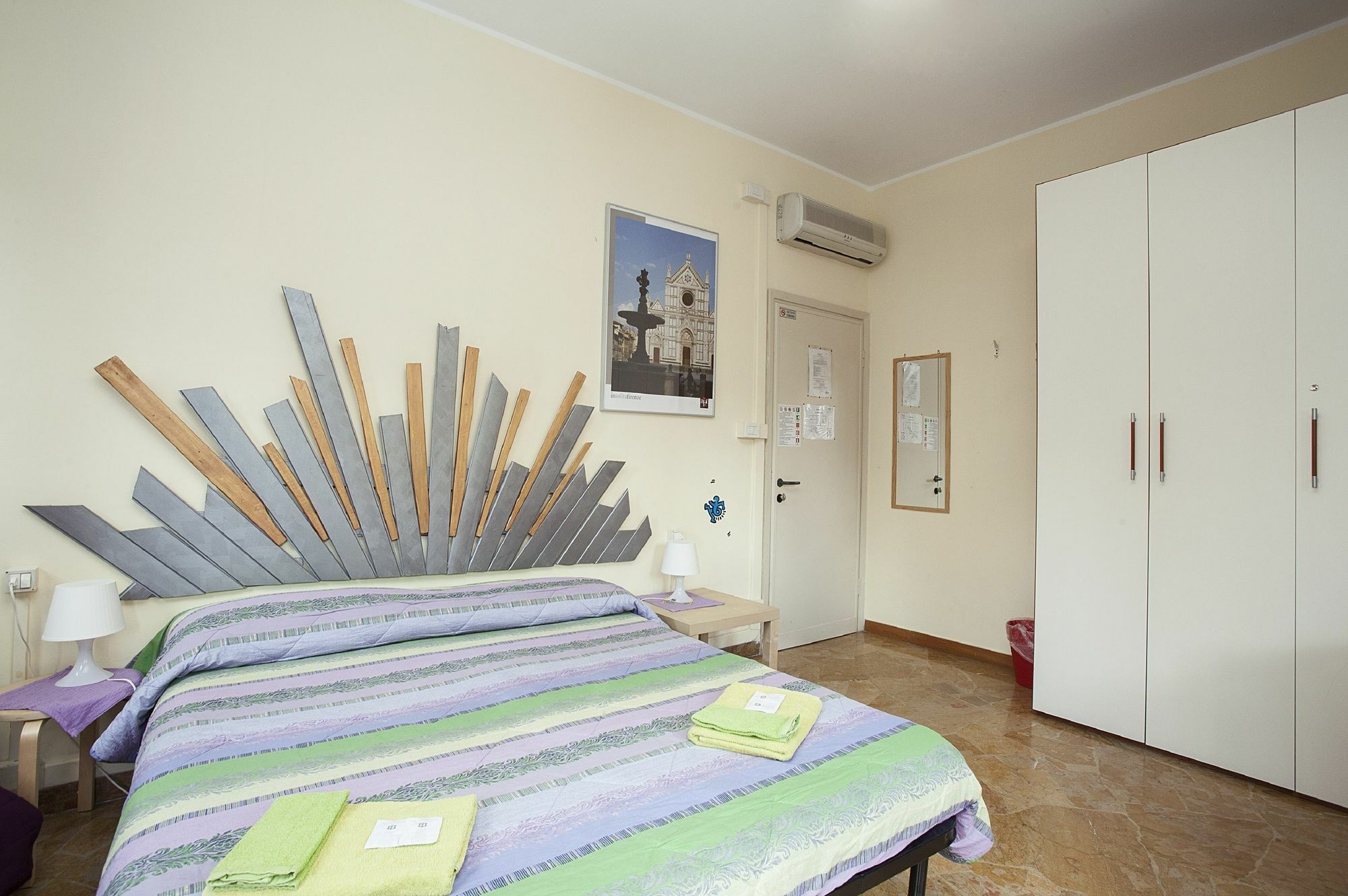 Guesthouse Amici Miei Φλωρεντία Εξωτερικό φωτογραφία